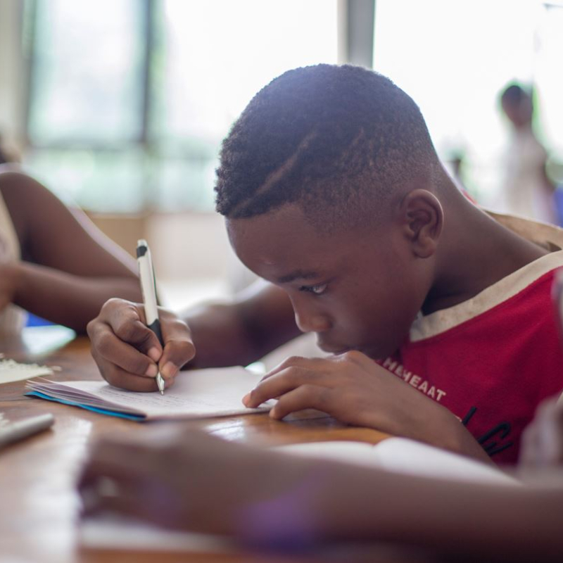 EdTech Hub country scans explore factors that enable and hinder the use of technology in education. These factors include the policy or vision for EdTech, institutional capacity, private-sector partnerships, and the digital infrastructure. This report is based primarily on desk research, with quality assurance provided by a country expert.
This document highlights Rwanda’s ICT in Education policy that encourages educators across all levels of education to use ICTs in teaching and learning and advocates using open education resources. It also provides support to student-centred pedagogy and collaborative learning and the establishment of a research network linking Rwandan scientists and researchers to regional and international research networks.