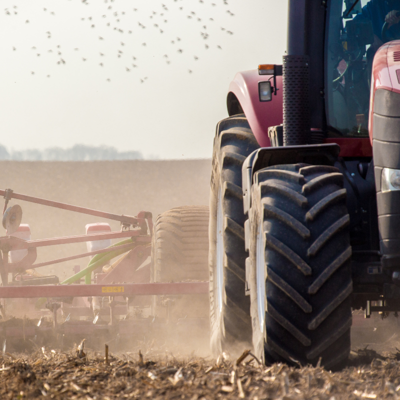 This paper uses the data of China's A-share listed agricultural companies from 2015 to 2020 to explore the impact of digital financial inclusion on the technological innovation efficiency of agricultural enterprises and answer the question of whether digital financial inclusion can solve the financing problems of agricultural enterprises and provide them the necessary support to stimulate their technological innovation effectively.