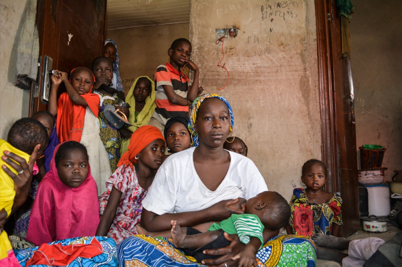 This article examines the growing influence of Informational Communication Technologies (ICTs) in less certain refugee contexts and the role of civil society groups. Drawing on an empirical case study of Somali refugees in Kenya, the article explores the grassroots use of ICTs by refugee women and local socio-economic dynamics in processes of inclusion. Adopting a micro-institutional perspective, the discussion looks at the emerging influence of mobile technology on refugee women’s precarious norms related to mobility and work, and the evolution of new digital norms. The article highlights the strategic role of women’s groups and proactive group members as ‘institutional entrepreneurs’, in aiding levels of ICT adoption among group members, motivated by connection, protection and collective enterprise, with potential effects far beyond the group. In a transitory and fragile refugee context however, constraints on civil society may lead to the exclusion of more isolated populations without formal institutional support.