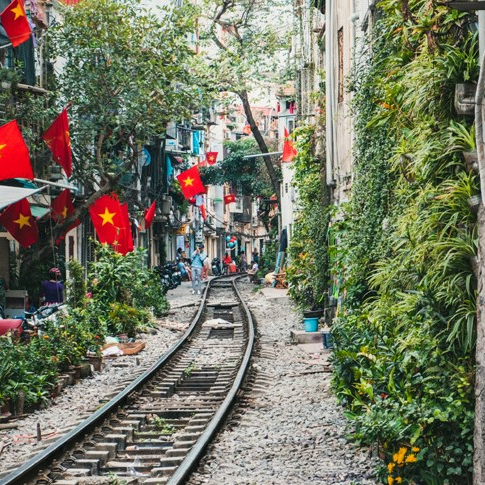 Báo cáo nghiên cứu, đánh giá tình hình phát sinh, quản lý rác thải nhựa và đề xuất giải pháp, lộ trình giảm thiểu ô nhiễm rác thải nhựa ở Việt Nam hi vọng sẽ góp phần hỗ trợ việc thực hiện mục tiêu quốc gia về giảm thiểu rác thải nhựa đại dương tới 50% vào năm 2025 và tới 75% vào năm 2030 như đề cập tại Đề án tăng cường công tác quản lý chất thải nhựa ở Việt Nam và Kế hoạch hành động quốc gia về quản lý rác thải nhựa đại dương đến năm 2030, cũng như đóng góp tích cực vào quá trình Việt Nam thực hiện các Mục tiêu Phát triển Bền vững.
