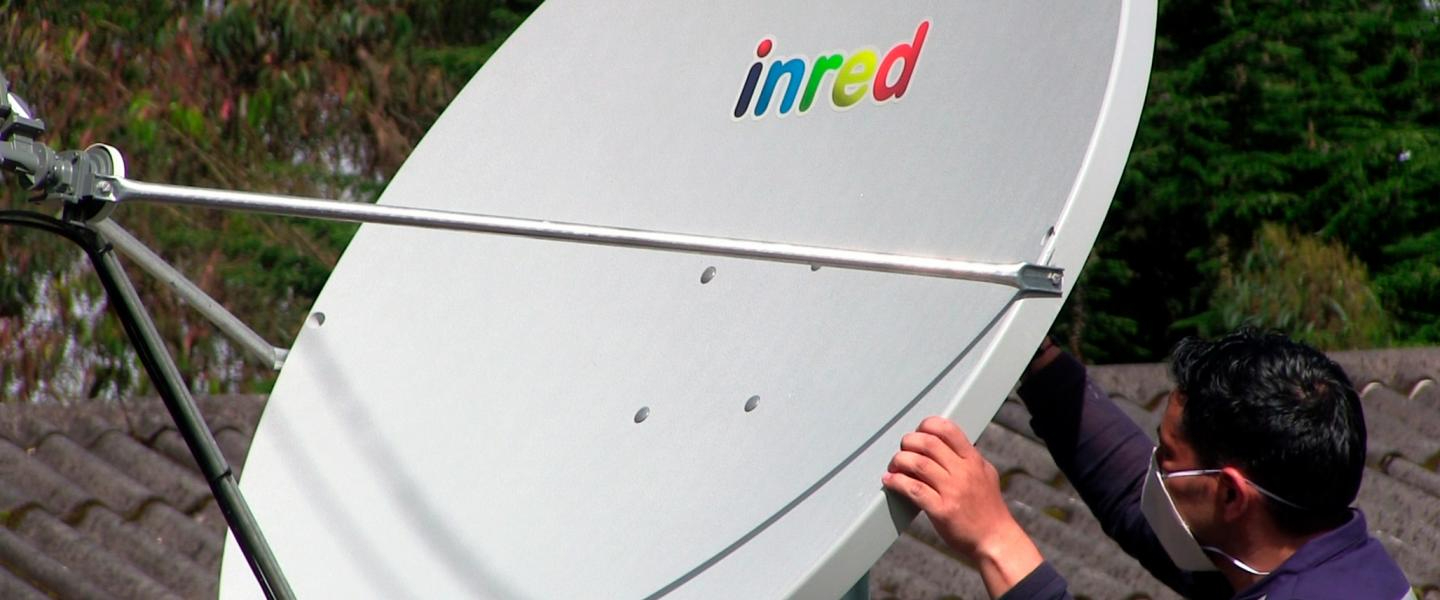 INRED and SES Networks have completed the delivery of 300 additional broadband hotspots across rural areas of Colombia, bringing high-speed internet access to nearly one million people in 424 municipalities. The additional sites were deployed in record time and were part of Colombia's Sustainable Universal Access project administered by the Colombian Ministry of Telecommunications.
The new Wi-Fi zones are enabled by SES Networks' Signature Enterprise Solutions over the SES-14 satellite, which provides full coverage over Latin America, the Caribbean and the North Atlantic. The project has had a significant impact on the lives of Colombians in rual areas, who now have access to education, healthcare, and other essential services that were previously unavailable.