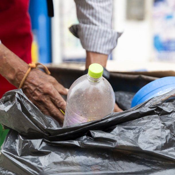 This report examines the aspects of gender equity and social inclusion (GESI) in Peru’s plastic value chain, highlighting the disproportionate impact of plastic pollution on select groups, including women, informal waste workers, and rural communities. It reveals systemic inequities in waste management and proposes a set of recommendations to support the livelihoods of these communities. This includes interventions such as formalizing the employment of waste workers, expanding inclusive waste management programs, integrating gender-sensitive policies, and fostering multi-stakeholder collaboration for an inclusive transition of the plastics economy in Peru.