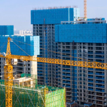 As cities grow in population and importance, urban construction will continue to gather pace. It is estimated that global floor area is expected to double by 2060, the equivalent of adding New York City every month for the next 40 years. This white paper highlights case studies and nine innovative solutions that provide models for cities seeking to meet sustainable development goals.