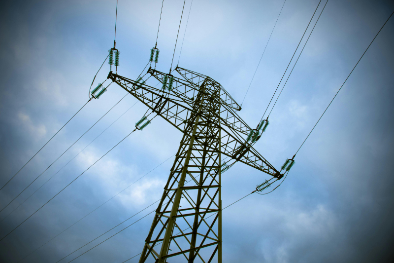 Cable-pooling enables multiple renewable generation assets, such as solar and wind, to share a single grid connection point rather than each constructing a separate one. Through digital controls and metering, participating plants coordinate their output to make better use of existing capacity. This smooths the combined generation profile and reduces the need for costly grid reinforcements or delays caused by connection constraints.&nbsp;As power systems face rapid electrification and renewable expansion, grid bottlenecks have become a major barrier. The International Energy Agency highlights that nearly 80 million kilometers of new or upgraded power lines will be needed globally by 2040 if traditional connection models persist, even though much existing capacity remains underused.[1] Cable-pooling directly addresses this inefficiency by maximizing the use of current infrastructure. It allows developers to co-locate complementary resources – for example, daytime solar and nighttime wind – to deliver more stable output and support system flexibility.&nbsp;&nbsp;Main outcomes of the solution&nbsp;Sustainability: Co-locating renewables assets and sharing infrastructure enables higher renewable penetration without expanding the grid, while reducing emissions and land use intensity.&nbsp;Affordability: Shared access to transmission or distribution capacity lowers capital cost by avoiding duplicate lines and reduces pressure on network upgrades, improving project- and system-level affordability.&nbsp;System Resilience: With diversified generation profiles and coordinated digital control, system operators gain enhanced ability to manage variable conditions and maintain operational stability.&nbsp;Key deployment and scaling factors&nbsp;Complementary asset design: co-location of renewable assets (e.g., wind and solar) to achieve balanced generation profiles and maximize shared connection utilization.&nbsp;Standardized technical and metering requirements with consistent rules for measurement, data-sharing and cost allocation to enable transparency among participating assets.&nbsp;Clear operational governance and protocols for dispatch coordination, maintenance responsibilities and compliance with grid-code requirements.&nbsp;Regulatory frameworks with explicit provisions for shared grid connections to remove regulatory barriers to multi-asset interconnection.&nbsp;Digital grid management tools (e.g. real-time monitoring, forecasting and predictive analytics) to coordinate pooled assets and maintain system stability.&nbsp;Incentive and tariff mechanisms that reward shared-infrastructure use and help reduce project connection queues.&nbsp;Case Study&nbsp;Polish Government and Energy Regulatory Office (2023)​, Poland&nbsp;In Poland, an amendment to the Renewable Energy Sources (RES) Act came into force on 1 October 2023, establishing a legal basis for cable-pooling.[2] The legislation enables multiple renewable installations to share a single grid connection point and related infrastructure, including use of pre-existing secured transmission capacity – for example, a photovoltaic plant operating via the connection of a previously developed wind farm, even if owned by different investors[3]. The reform was introduced in response to growing connection queues and capacity bottlenecks.&nbsp;&nbsp;Under the new provisions, developers can pool connections for co-located solar and wind plants, subject to metering, balancing, and operational agreements approved by the Energy Regulatory Office. Participants must sign a joint rights/obligations agreement, appoint a single entity to represent them to the grid-operator/regulator, and designate a balancing entity.&nbsp;Early implementation shows strong investor interest, as the analysis suggests that cable-pooling could enable up to 25 GW of additional renewable capacity in Poland without the need for new grid infrastructure, representing savings of approximately PLN 40 billion (≈USD 10 billion).[4]&nbsp;&nbsp;Poland’s initiative aligns with broader European efforts to accelerate renewable deployment through smarter grid access, positioning cable-pooling as a replicable approach for integrated and flexible energy systems.&nbsp;References:&nbsp;Electricity Grids and Secure Energy Transitions I IEA (revised November 2023)&nbsp;Amendment of the RES Act I Polish Energy Regulatory Office&nbsp;Cable-Pooling: On the Final Straight I Norton Rose Fulbright (August 2023)&nbsp;Potential of cable pooling in Poland I Forum Energii (May 2023)