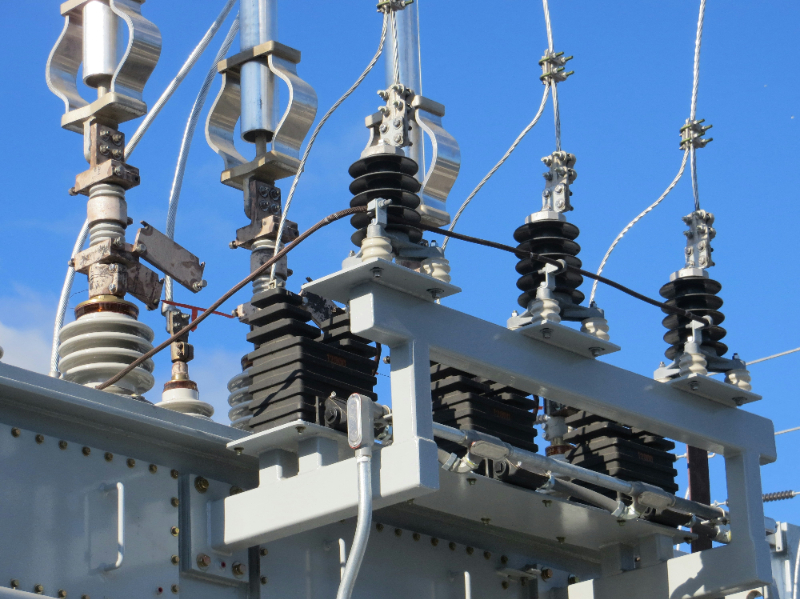 The innovation consists of a rules-and-procurement architecture that enables a transmission system operator to procure grid-scale battery storage as a system asset while preserving competition and market integrity. In the past, storage was often added through ad hoc bilateral arrangements, pilot programs, or generation-style contracts that left dispatch rights, revenue treatment, and technical obligations ambiguous – slowing scale-up and creating inconsistent outcomes across projects. &nbsp;Government provides a formal policy mandate that sets the policy direction, budget envelope, and governance – including the roles of the energy ministry, regulator, and system operator. The system operator then runs a competitive tender, starting with pre-qualification to screen for safety, financial strength, delivery capability, cyber readiness, and proven performance. &nbsp;Tender lots are defined by location and grid need (for example congestion relief, voltage support, or fast frequency response), with technical minimums translated into verifiable obligations. Contracts align dispatch and accountability: the system operator holds dispatch rights (or defined dispatch windows), pays primarily for availability and performance, applies penalties for non-delivery, and sets transparent rules for market participation and revenue treatment to avoid double recovery. &nbsp;In parallel, storage-specific grid rules are developed and adopted, including connection requirements, grid-forming and fault-ride-through capabilities where required, metering and telemetry standards, state-of-charge obligations, and operational instructions. These elements ensure that storage assets can deliver multiple system services, including frequency response, reserves, and congestion management, in a predictable and controllable manner. &nbsp;The result is a bankable procurement approach that accelerates deployment while enabling storage to be treated as controllable, reliable system infrastructure.&nbsp;Main outcomes of the solution&nbsp;Reliability &amp; Flexibility: Clear dispatch rights and storage-specific grid rules enable batteries to provide dependable fast-response services, including frequency control, reserves, and congestion management, supporting system balancing as renewable penetration increases.&nbsp;Institutional Efficiency &amp; Transparency: Defined governance roles, transparent procurement criteria, and auditable performance frameworks reduce delays and disputes and support repeatable, scalable procurement.&nbsp;Affordability: Competitive tendering combined with performance-based contracts reduces delivery risk, limits under-performance, and supports cost-efficient scaling as technology costs decline.&nbsp;Key implementation and scaling factorsEstablish a formal policy mandate defining roles, budget envelope, and governance across ministry, regulator, and system operator&nbsp;Define procured services and technical minimums upfront, translating system needs into measurable availability and performance obligations&nbsp;Run an open, competitive tender with robust pre-qualification covering safety, delivery capability, cyber readiness, financial strength, and proven performance&nbsp;Use a dispatch and contract structure specifying dispatch rights, metering and telemetry, penalties for non-delivery, and clear rules for market participation and revenue treatment&nbsp;Adopt storage-specific grid and connection rules, including grid-forming and fault-ride-through capabilities where required&nbsp;Align market rules and price signals to ensure storage participation complements system operation and avoids distortions&nbsp;Case study&nbsp;European Bank for Reconstruction and Development (EBRD), Ministry of Planning and International Cooperation, Ministry of Energy and Mineral Resources (MEMR) and National Electric Power Company (NEPCO) (2026), Jordan&nbsp;Jordan is advancing its energy transition through a strategic framework between the EBRD and its Ministry of Planning and International Cooperation, Ministry of Energy and Mineral Resources, and NEPCO to support renewable energy expansion, grid-scale battery energy storage deployment, and transmission network modernisation. The agreement formalises a cooperation structure in which the EBRD supports procurement preparation and implementation for both renewables and battery energy storage systems, alongside reforms to strengthen NEPCO's financial and operational resilience as system operator.&nbsp;Under the framework, the EBRD provides structured support for tendering processes, technical assistance, and financing preparation, including for grid modernization investments and Jordan's ambition to develop Aqaba as a regional green hydrogen hub. This includes planned support for the launch of a tender for a 100 MW / 400 MWh BESS. The arrangement reflects a deliberate institutional design: aligning ministerial planning and energy mandates with the system operator's operational obligations and an international financial institution's transaction and reform support capacity.&nbsp;The framework directly supports Jordan's national target for renewables to account for 50% of energy supply by 2033. The project illustrates how a formal multi-party cooperation architecture, combining a policy mandate, procurement support, and sector reform, can underpin bankable storage and renewable integration at scale within a single-buyer transmission system.&nbsp;References:Policy implications and recommendations – Batteries and Secure Energy Transitions – Analysis - IEA&nbsp;Procurement-Regulations-7th-Edition-Sep-2025.pdf&nbsp;CEER-Short-paper-on-the-ownership-of-Storage-Facilities-in-the-Electrical-Distribution-System.pdf&nbsp;EBRD and Jordan join forces to enhance energy security and green transition – EBRD News, April 2026&nbsp;&nbsp;Information provided to World Economic Forum by EBRD (June 2026)&nbsp;