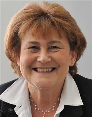 Zsuzsanna Jakab