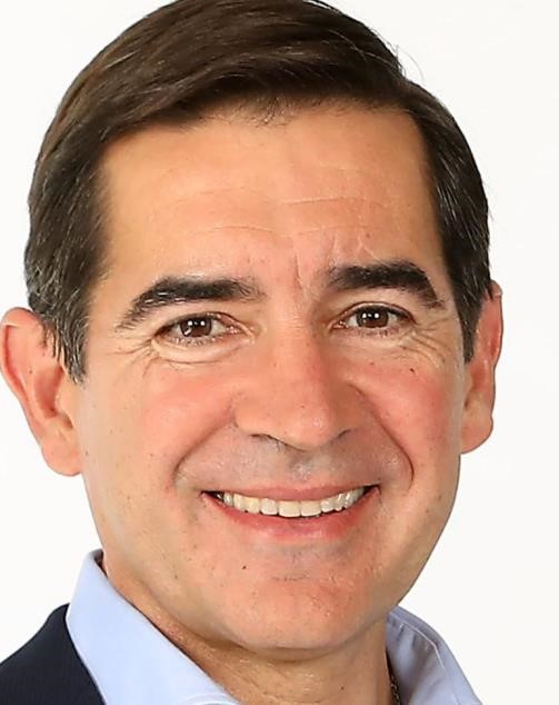 Carlos Torres Vila