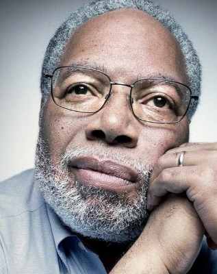 Lonnie Bunch