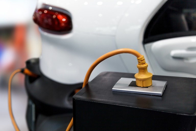 Racing towards Electric Mobility