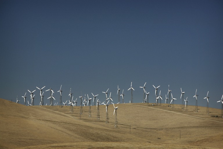 Providing Clean Energy in Fragile Contexts