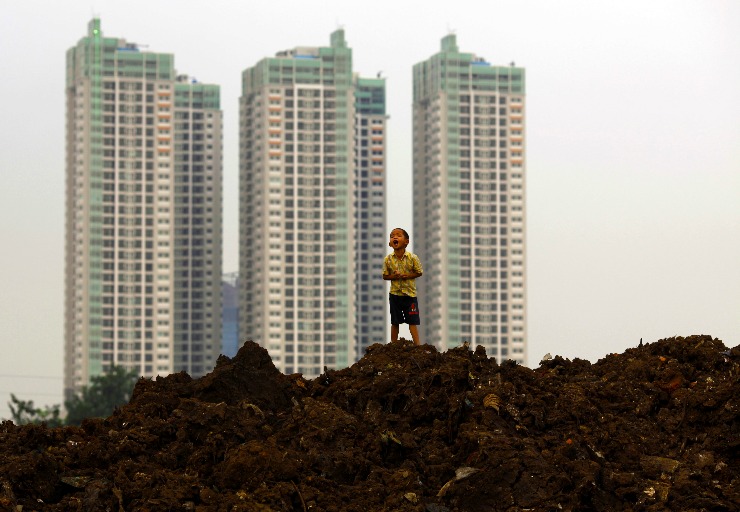 Governing Globalization