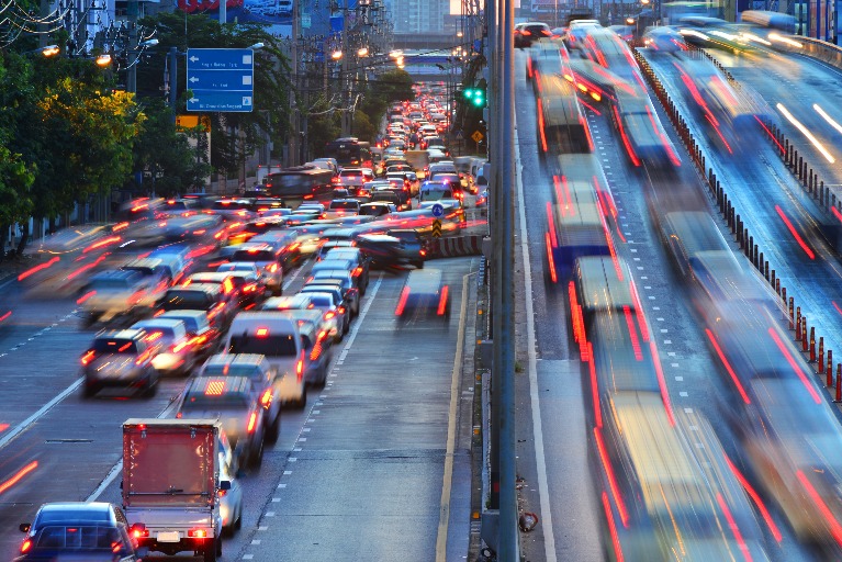 From Linear to Exponential Value Chains